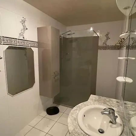 Maison Avec Jardin L'autour *