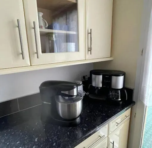 Holiday home Maison Avec Jardin L'autour