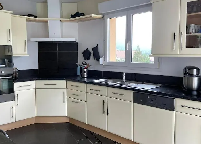 Maison Avec Jardin L'autour Holiday home