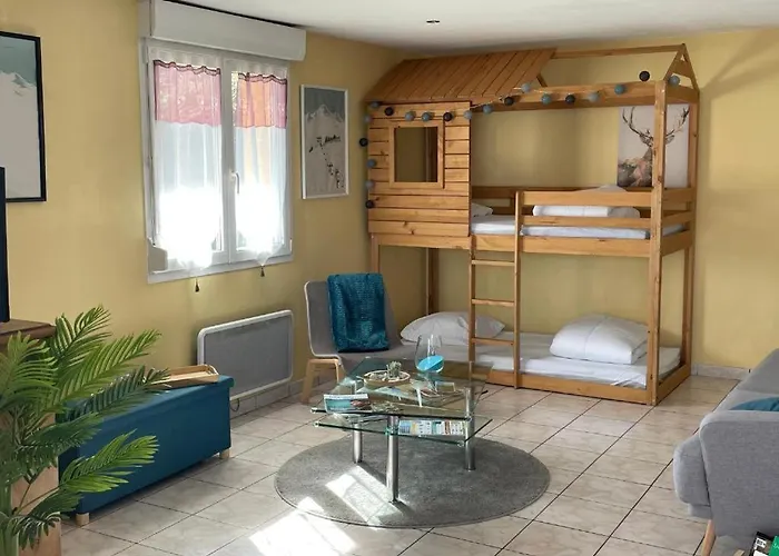 Maison Avec Jardin L'autour Holiday home